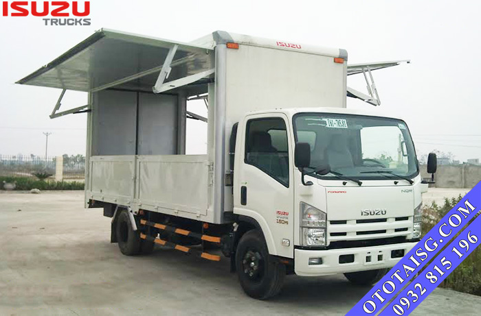 Xe tải ISUZU 1.9 tấn đóng thùng cánh dơi bán hàng lưu động tại Ô TÔ TẢI SÀI GÒN-ototaisg.com